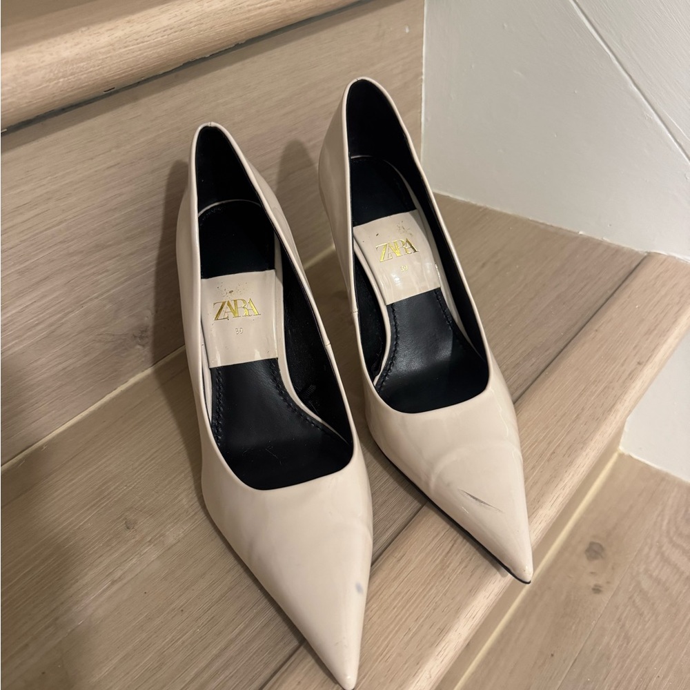 Zara Women's Elegant Cream Heels